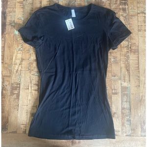 Black American apparel shirt